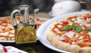 mozarella pizza, Italien, Amalfikysten, Rom - Ans Rejser